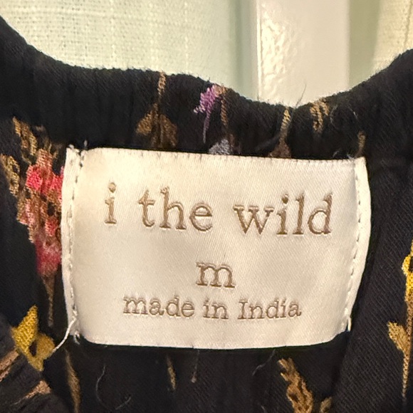 Floral Ruffle Blouse - Picture 2 of 7